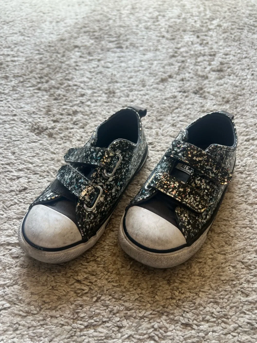 Converse Gray Sparkle Tennis Shoes Size 9 Toddler